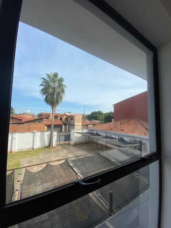 Se alquila oficina corporativa en Barrio Herrera — foto 3