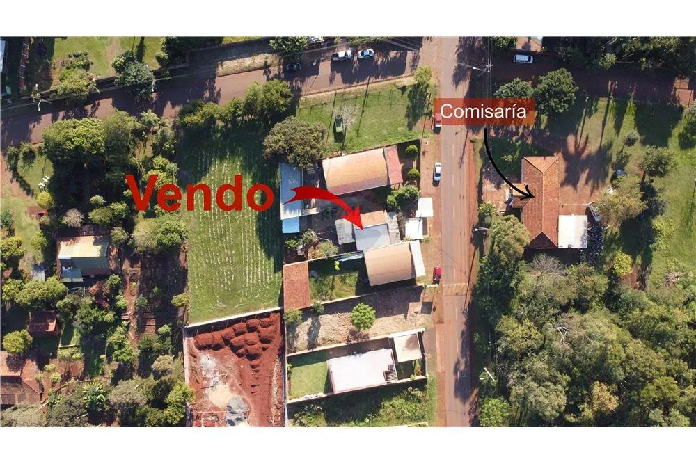 Vendo casa a pasos de la Municipalidad de Cambyreta: 5 habitaciones y un baño. — foto 3