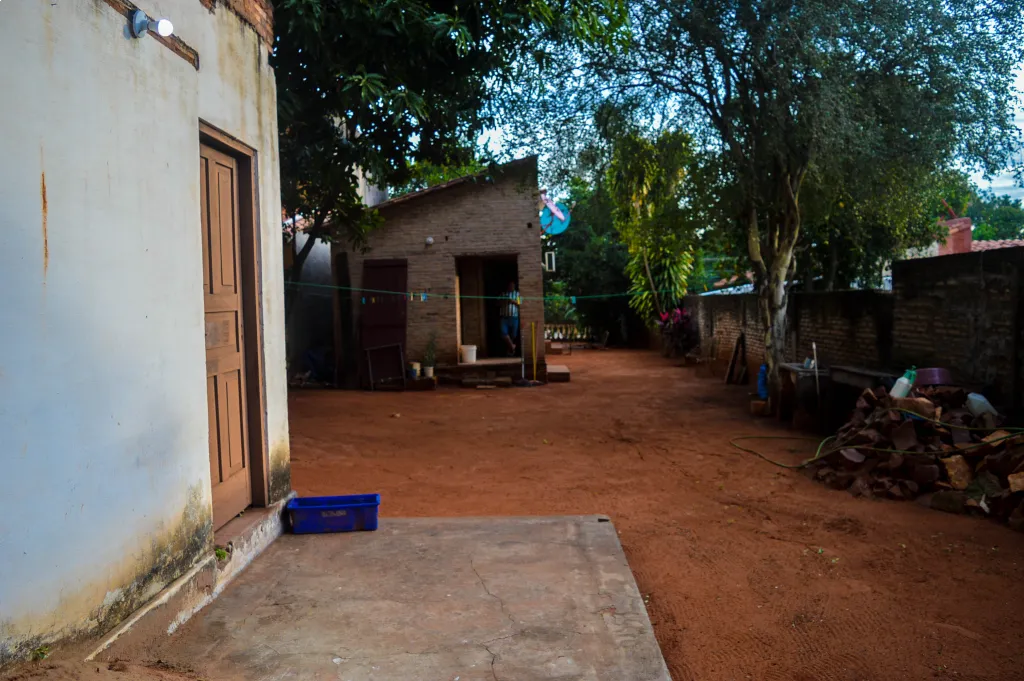 Vendo casa a refaccionar en Ñemby — foto 2