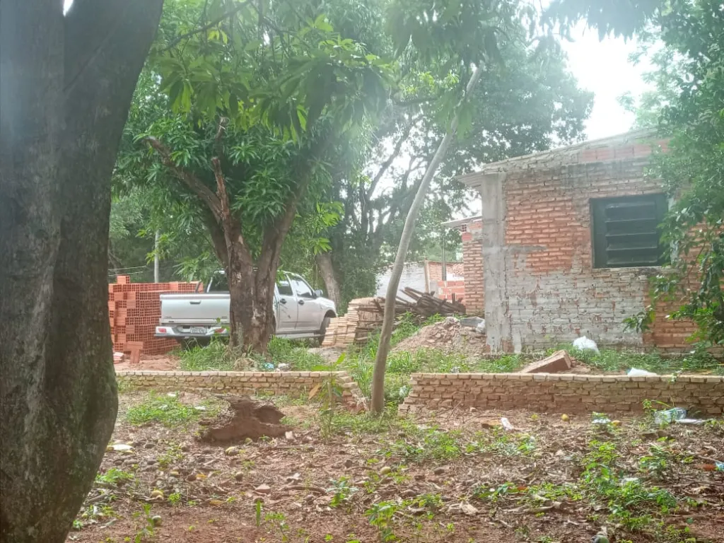 VENDO TERRENO CON VIVIENDA HABITABLE EN J.AUGUSTO SALDIVAR. J4166. — foto 3