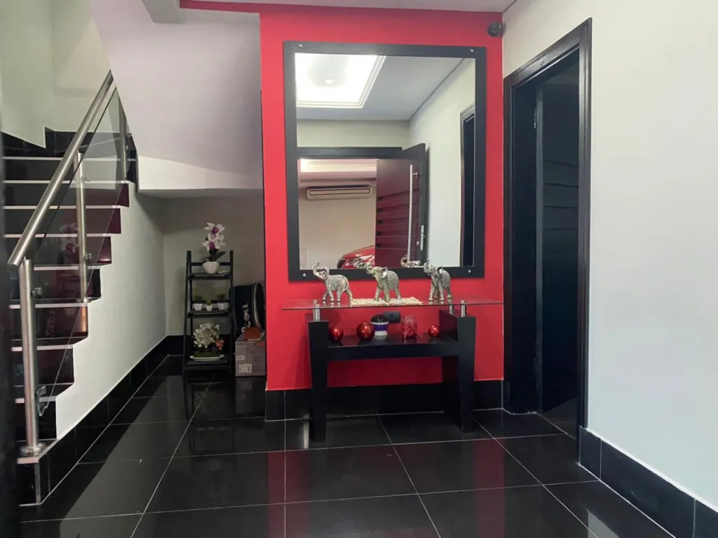 VENDO RESIDENCIA DE 4 HABITACIONES EN SUITE EN LAMBARE — foto 3