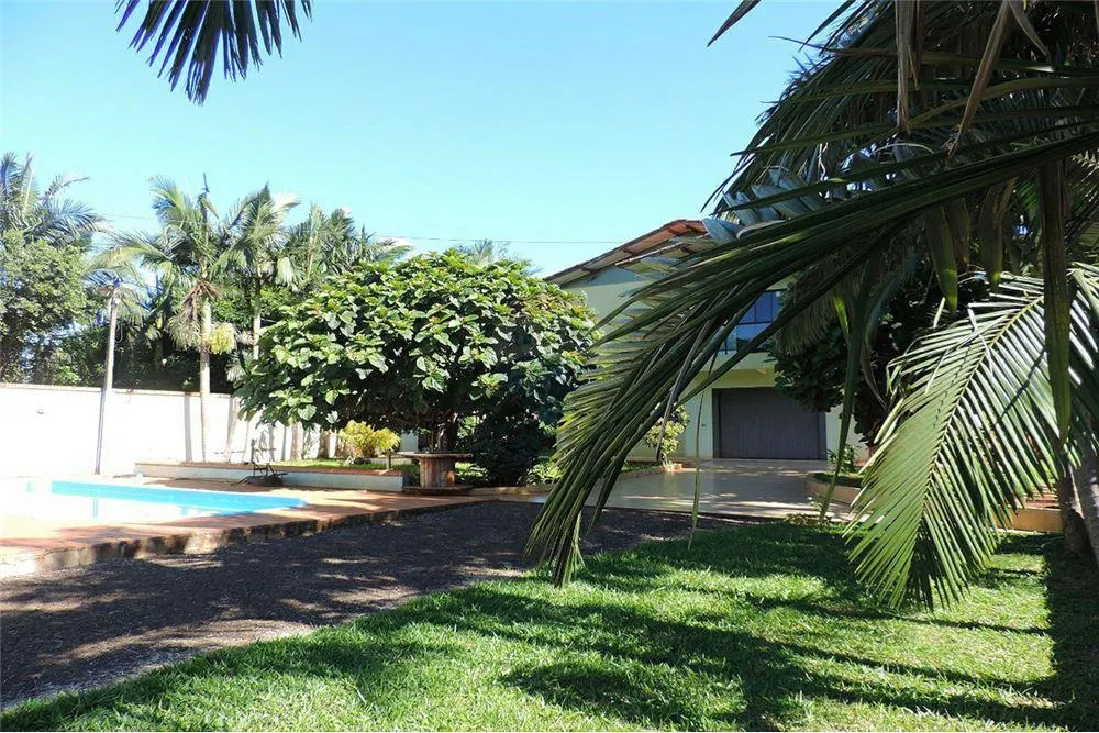 SALON COMERCIAL CON RESIDENCIA Y PISCINA. 12 Ha. 400,000 USD — foto 2