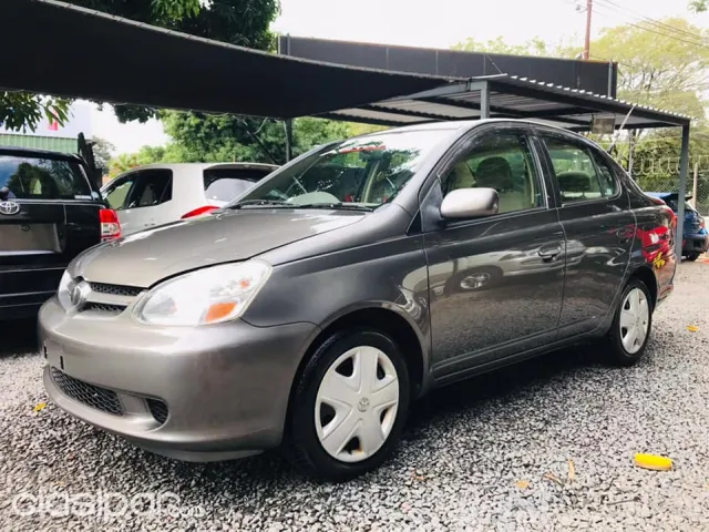 Toyota Platz 2004 — foto 5