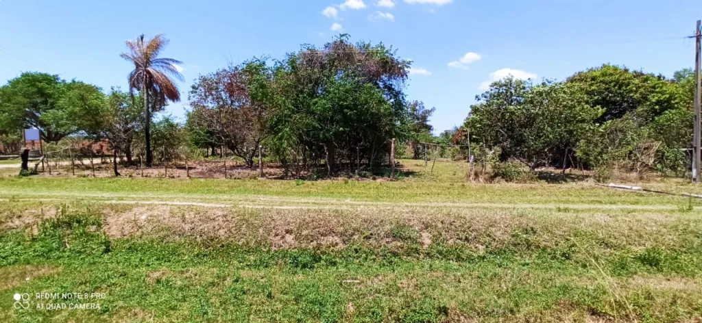 Vendo 3 terrenos en la Ciudad de Ypacarai a 5 minutos del desvio a San Bernardino. — foto 2