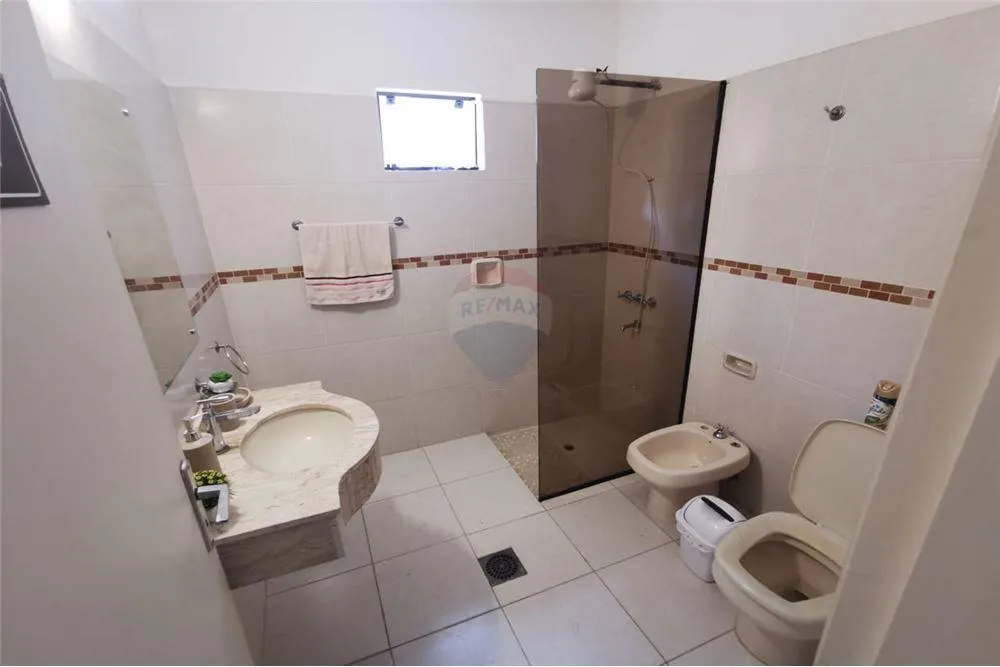 En Venta Casa en zona Residencial, ubicado en el Barrio San Jorge — foto 2