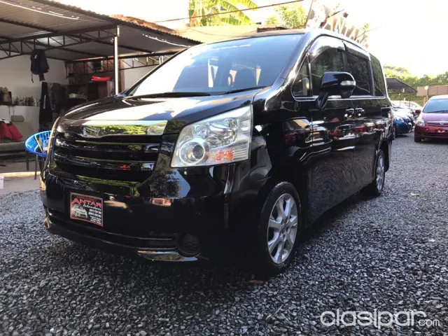 Toyota Noah 2008 — foto 6