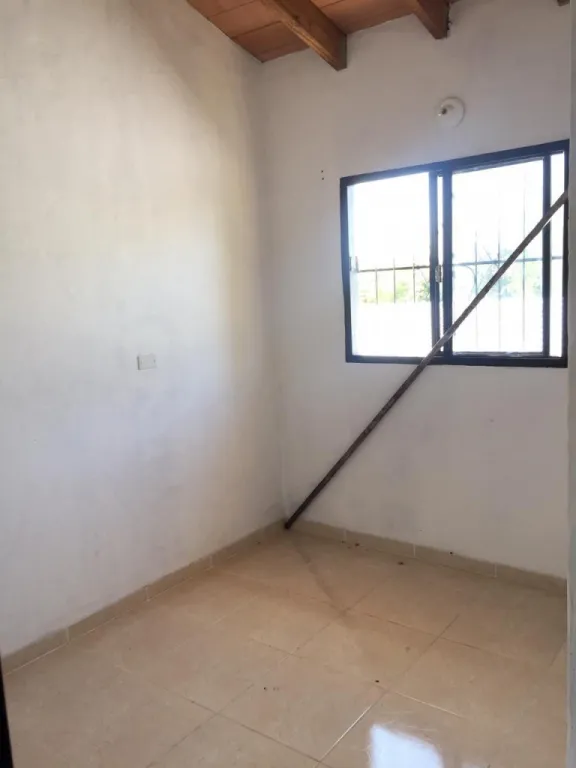VENDO PROPIEDAD EN ESQUINA EN SAN LORENZO COD 3720 — foto 2