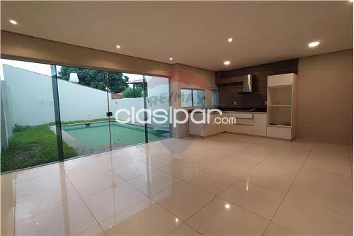 FINO DUPLEX CON PISCINA EN LAMBARE — foto 2