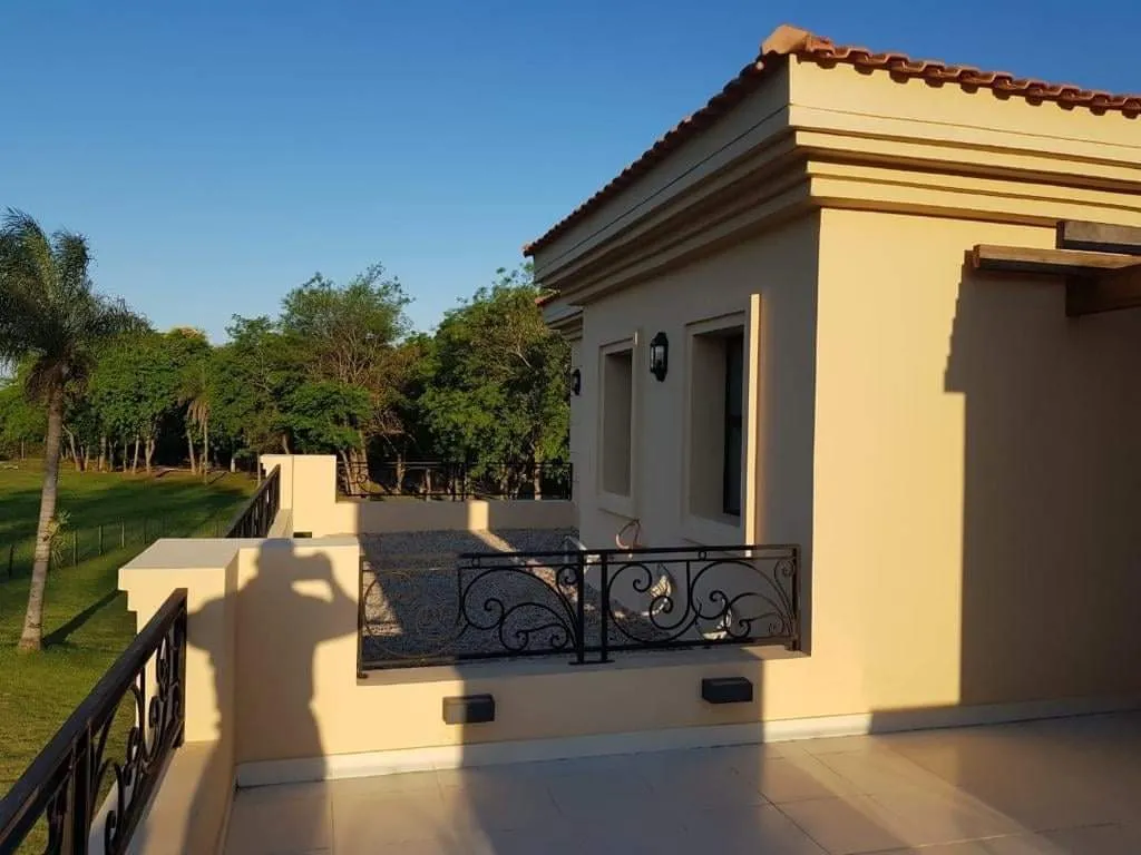 HERMOSA RESIDENCIA EN AQUA VILLAGE - ALTOS SAN BERNARDINO — foto 2