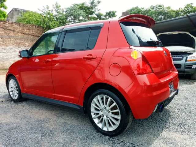 Suzuki Swift 2007 — foto 5