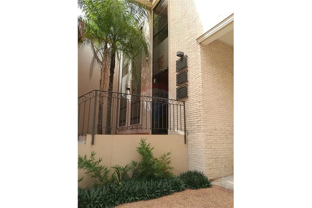 Vendo amplia oficina en el Centro 485,000 USD — foto 3