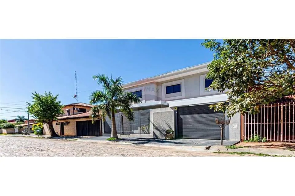 Casa en el Barrio Mburucuyá ‼️ — foto 2