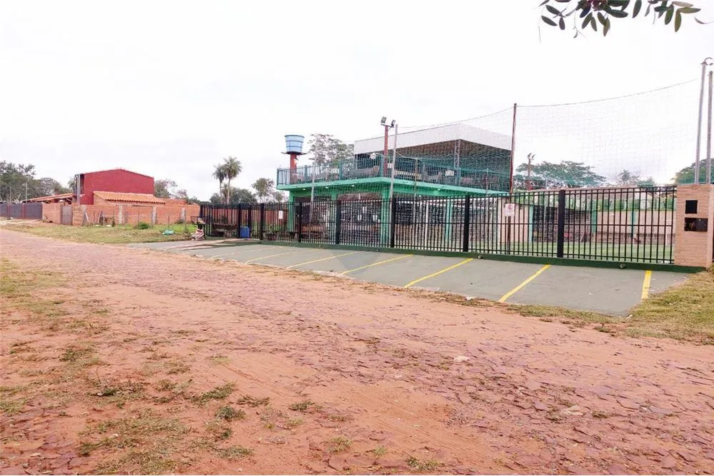 En venta COMPLEJO DEPORTIVO — foto 3