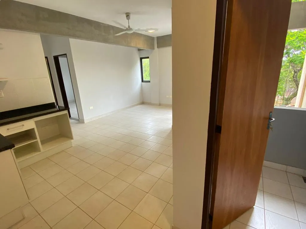 VENDO San Lorenzo Zona Laguna Blanca — foto 2