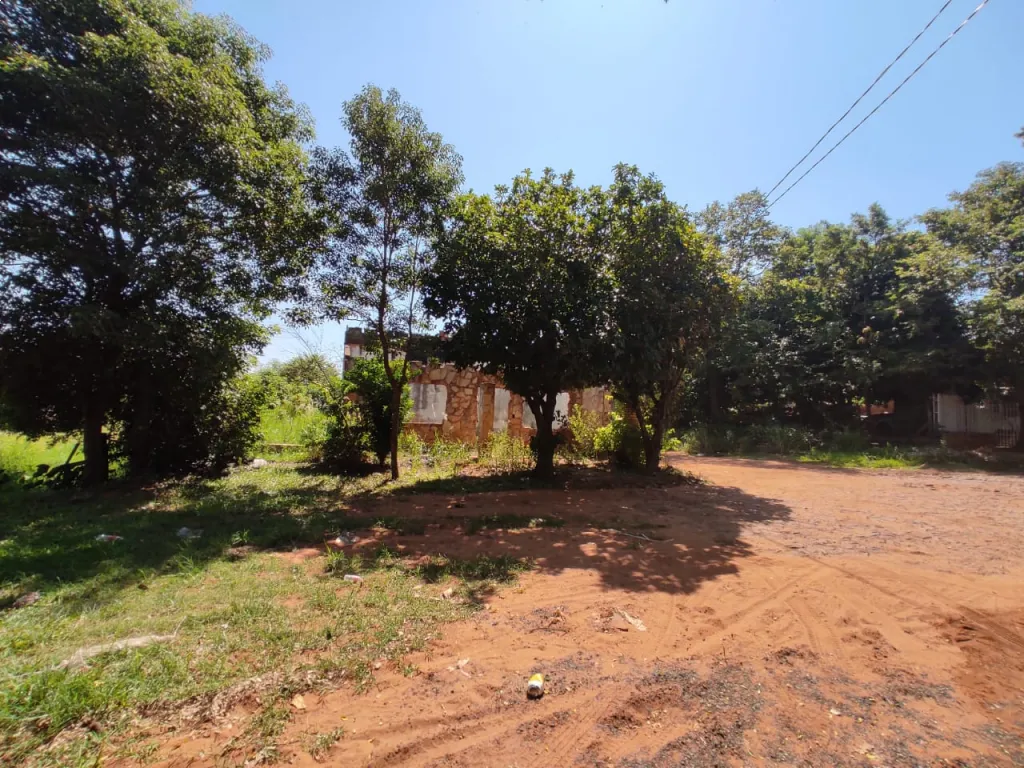 EN VENTA - Terreno en San Lorenzo con excelente accesibilidad — foto 3
