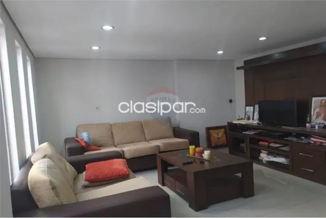 CHALET AMOBLADO EN LAMBARE BO. SANTO DOMINGO — foto 3