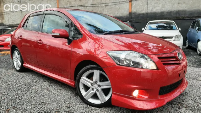 Toyota Auris 2010 - foto 2
