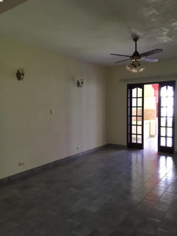 BARRIO HERRERA PARA OFICINA O VIVIENDA — foto 2