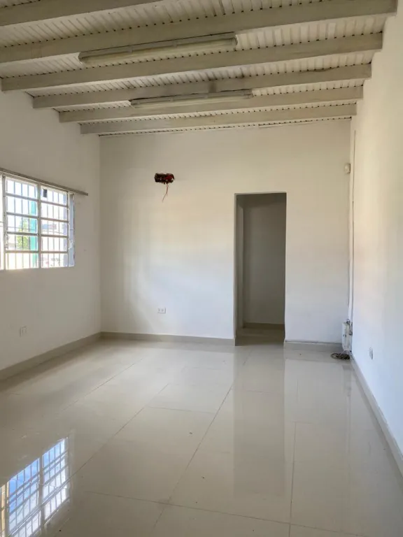 Vendo Deposito zona Laguna Grande — foto 3