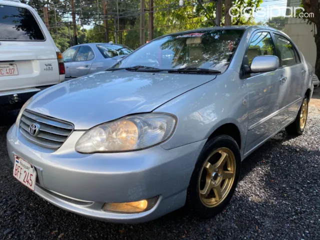 Toyota Corolla 2004 — foto 3