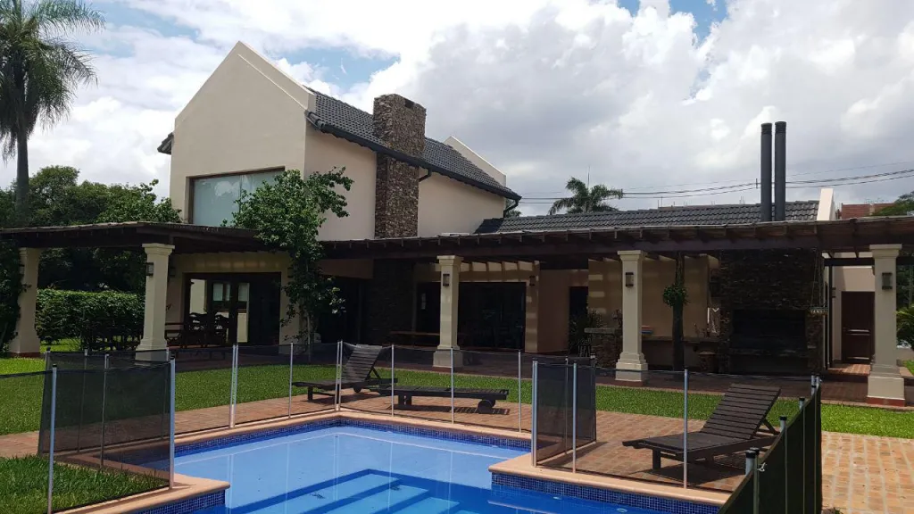 CASA RESIDENCIAL EN LAMBARE — foto 2