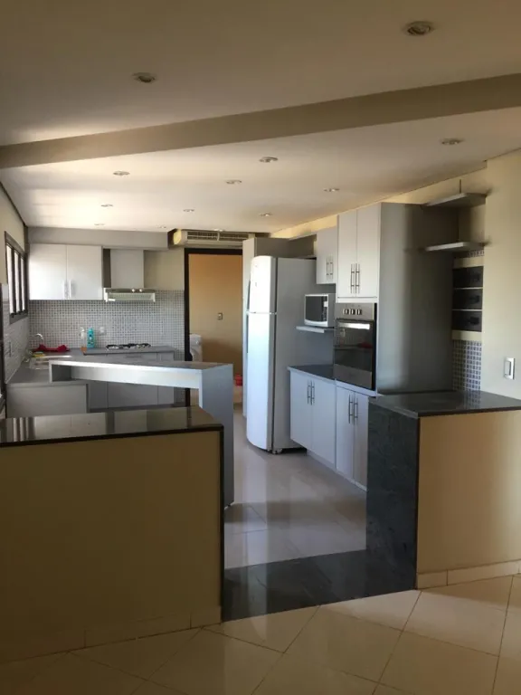 PENTHOUSE AMOBLADO DE 3 HABITACIONES EN SUITE — foto 3