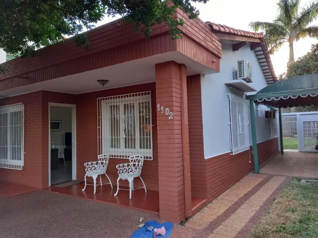 VENDO PROPIEDAD (Sin intermediarios)- BARRIO MBURICAO — foto 2