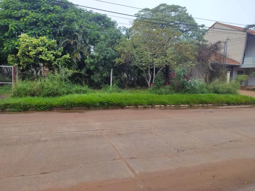 Dos terrenos juntos sobre avenida del yacht — foto 2
