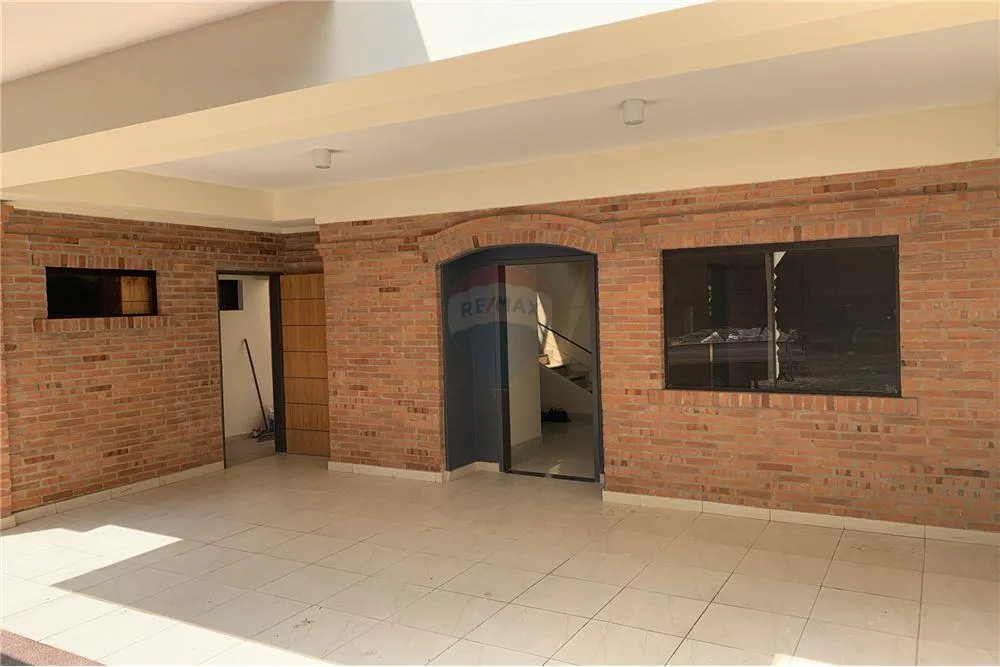 DUPLEX LINDO Y NUEVO DE 3 DORMITORIOS EN LAMBARE — foto 3