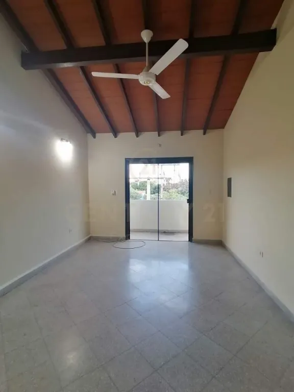 Hermoso Dpto sobre Gral Santos — foto 2