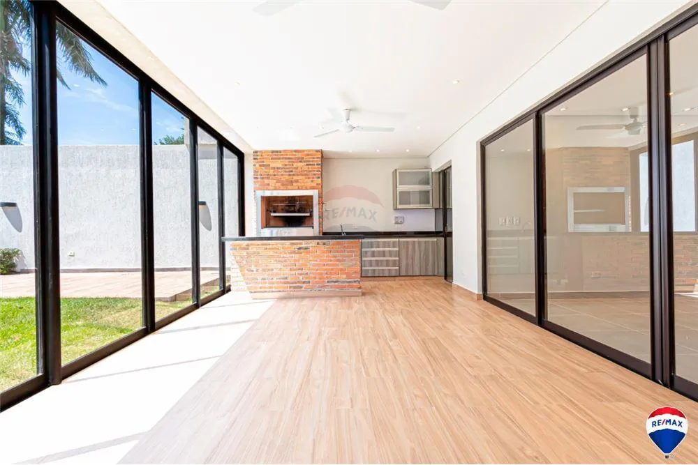 VENDO CASA A ESTRENAR DE 3 DORMITORIOS CON PISCINA EN FERNANDO ZONA NORTE — foto 3