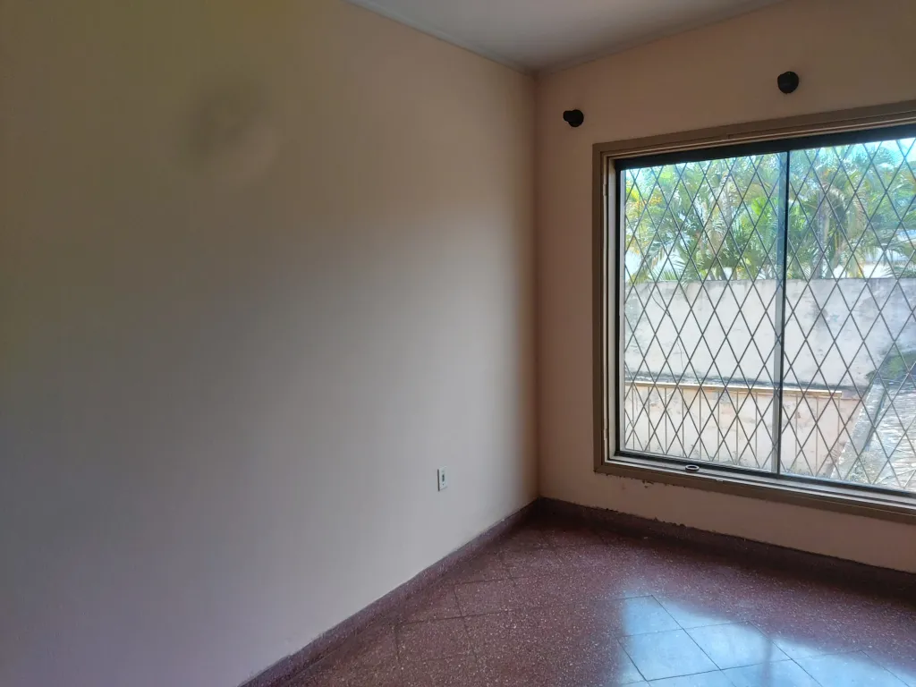 Residencia de 2 Plantas - B° Sajonia — foto 3