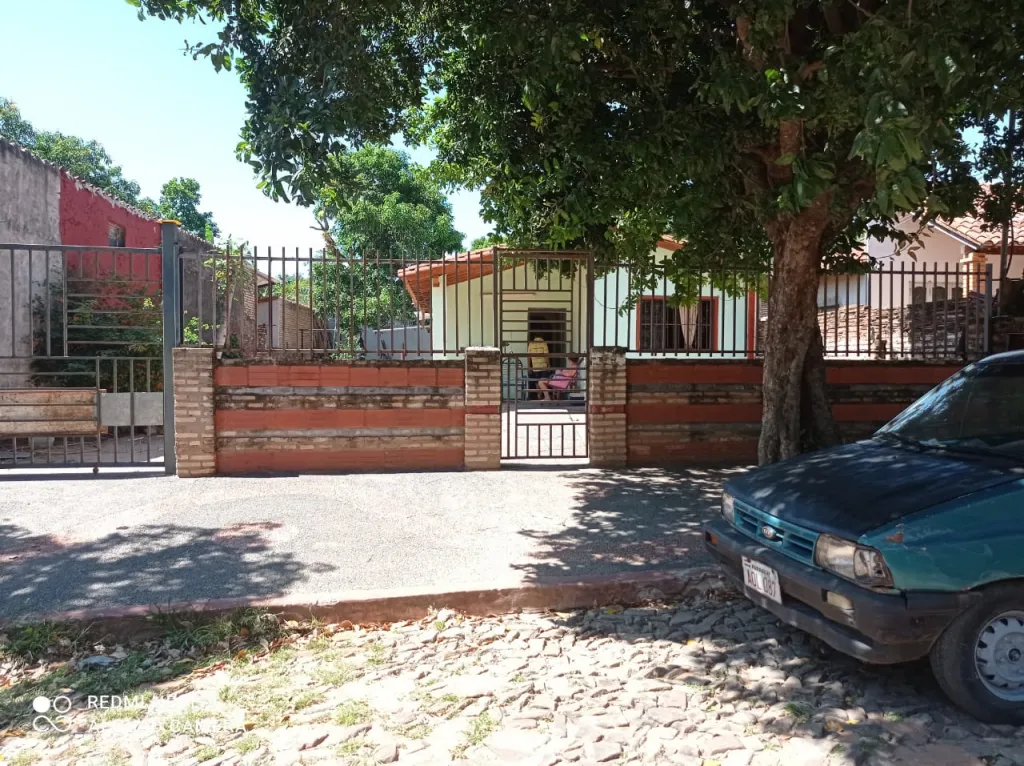 Vendo casa a refaccionar — foto 2