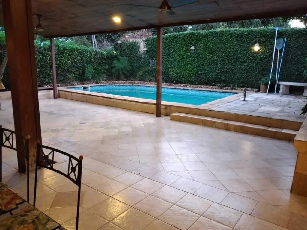 HERMOSA PROPIEDAD EN VENTA EN BARRIO JARA — foto 3