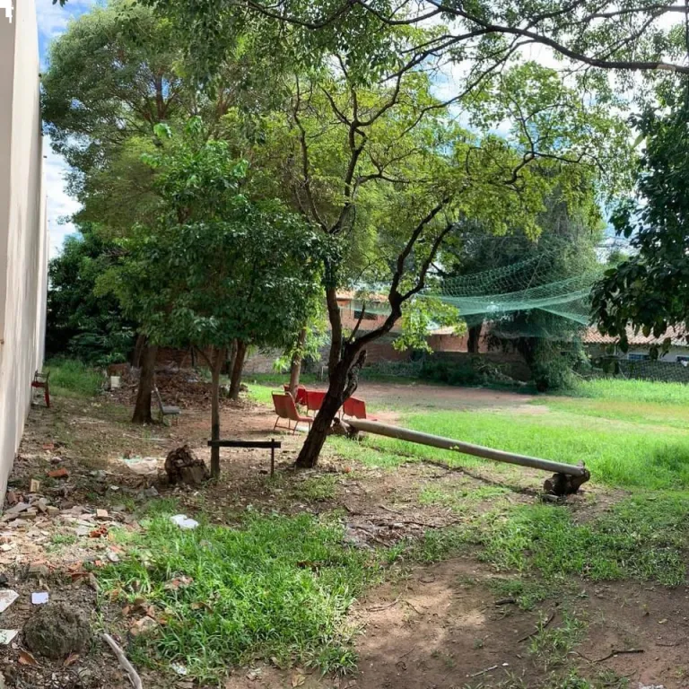OPORTUNIDAD DE INVERSION INMOBILIARIA Gran Terreno en el Barrio Santa María de Asuncion — foto 2