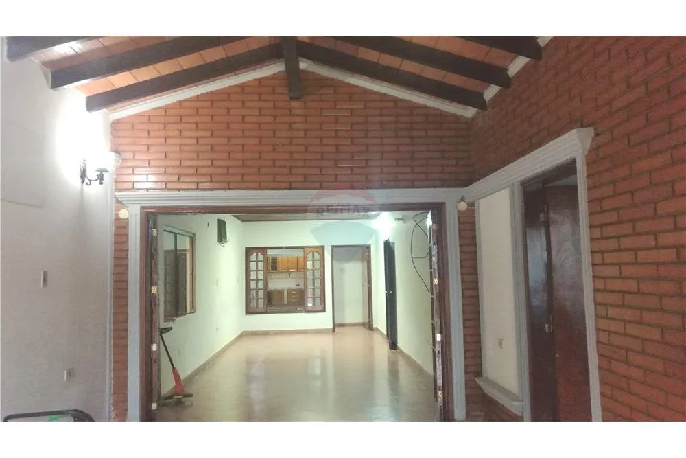 Amplia Casa en San Lorenzo — foto 2
