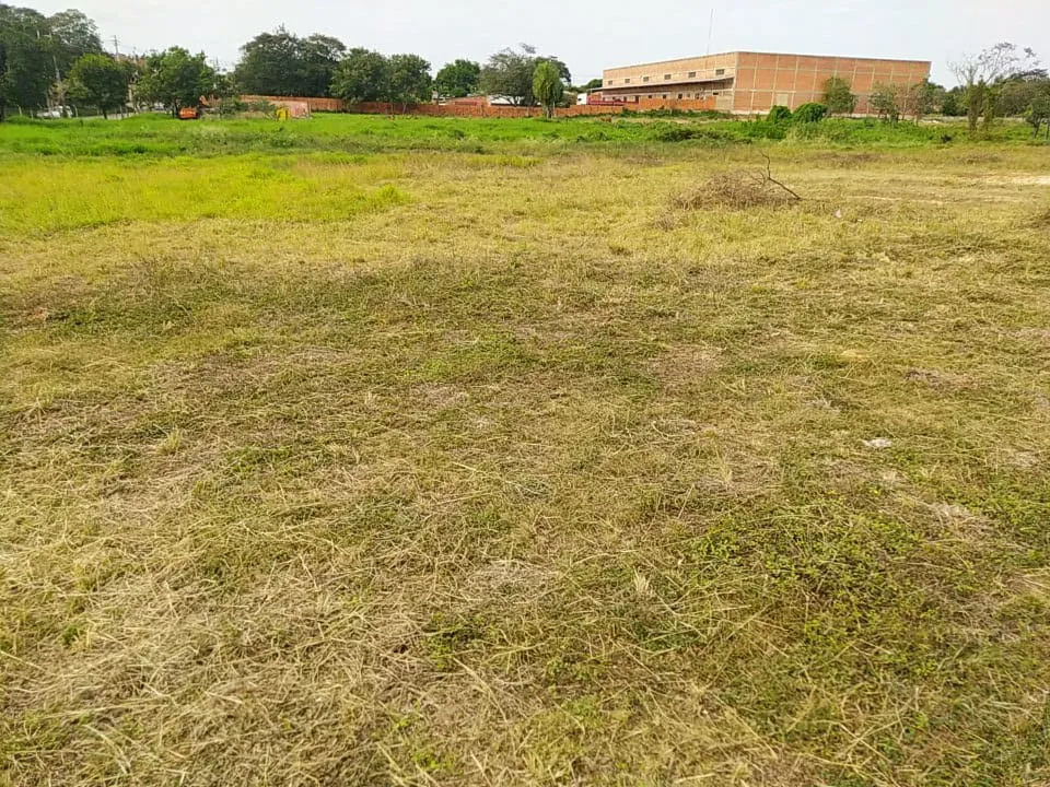 Vendo terreno en la ciudad de Mariano Roque Alonso. Cod ES — foto 3