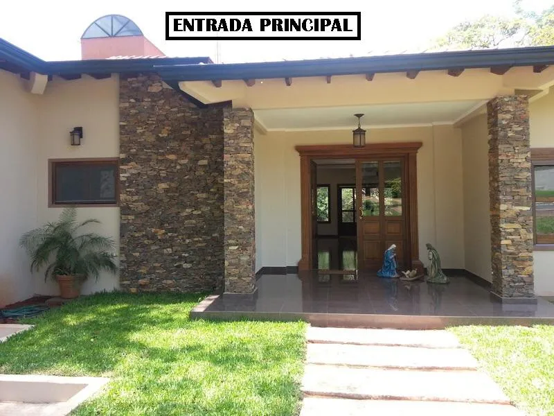 Vendo Residencia en el Yacht y Golf Club Paraguayo — foto 2