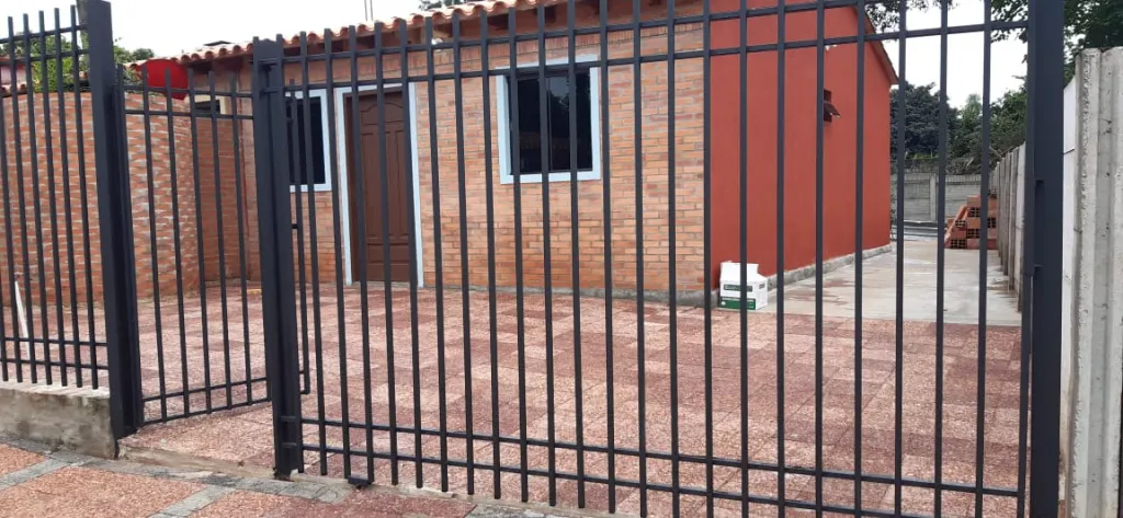 Casa a estrenar en San Lorenzo...!!! — foto 3