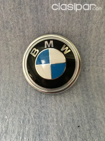 Insignia BMW original trasera para BMW E70. Original BMW