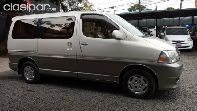 Toyota Hiace 2002 - foto 2