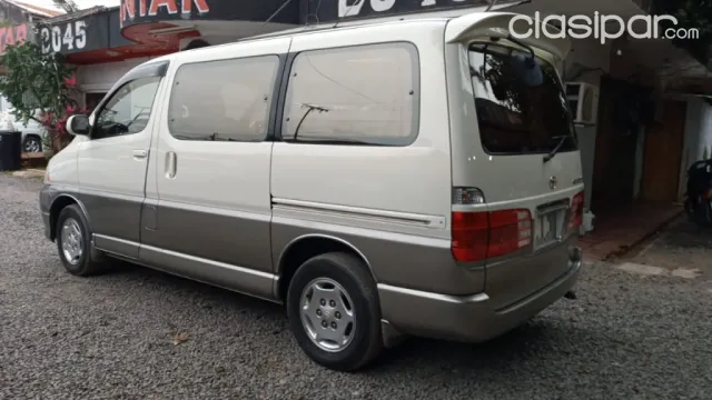 Toyota Hiace 2002 — foto 4