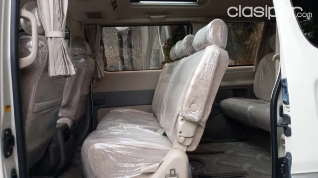 Toyota Hiace 2002 - foto 8