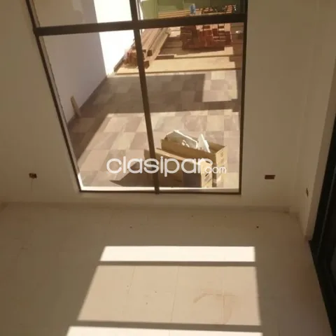 VENDO 2 DUPLEX A ESTRENAR EN LUQUE COD 3766 (D) — foto 2