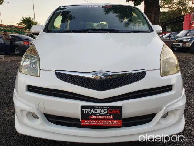 Toyota Ractis 2006 - foto 2