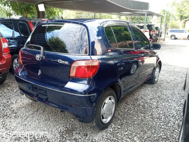 Toyota Vitz 2000 — foto 8