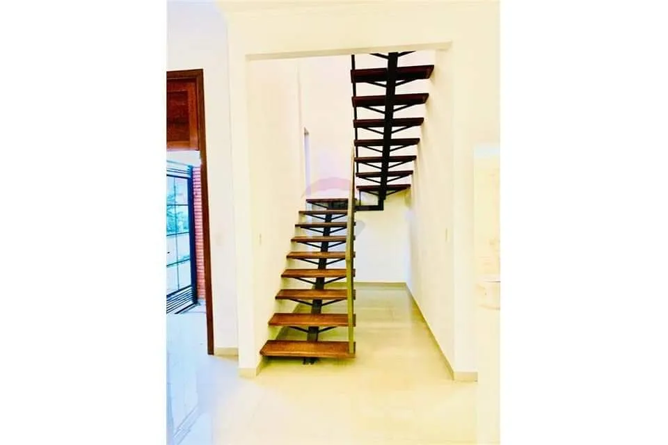 Dúplex en Luque - Cuarto barrio — foto 3
