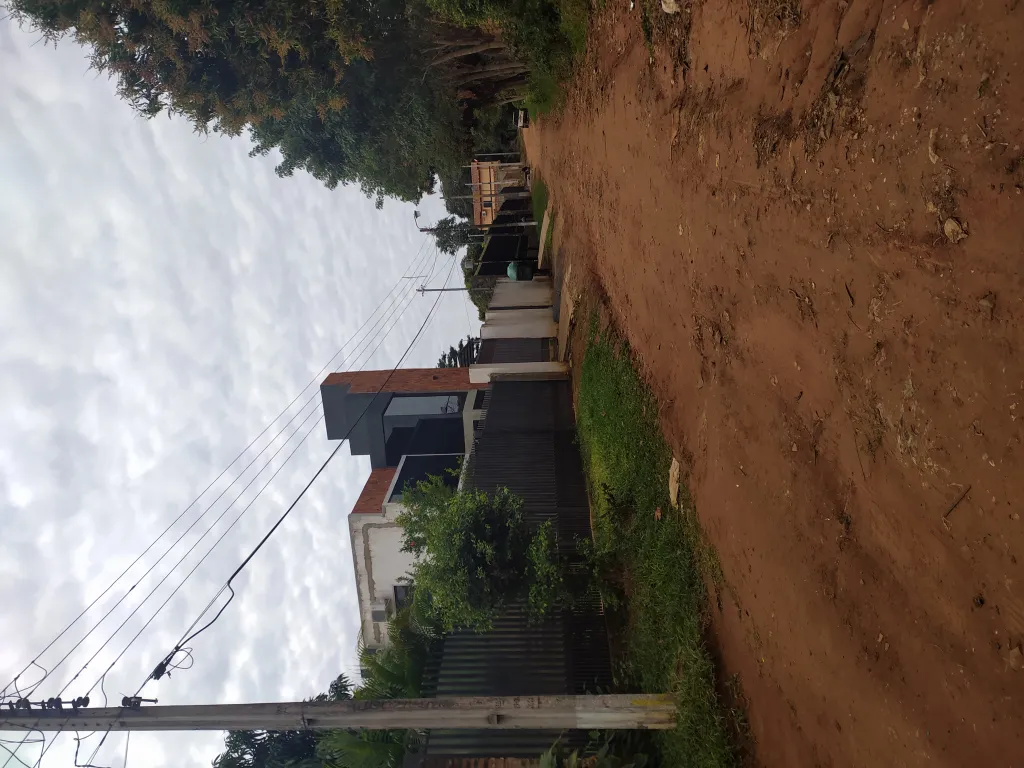 Casa a terminar a metros de la avenida de la Victoria — foto 3