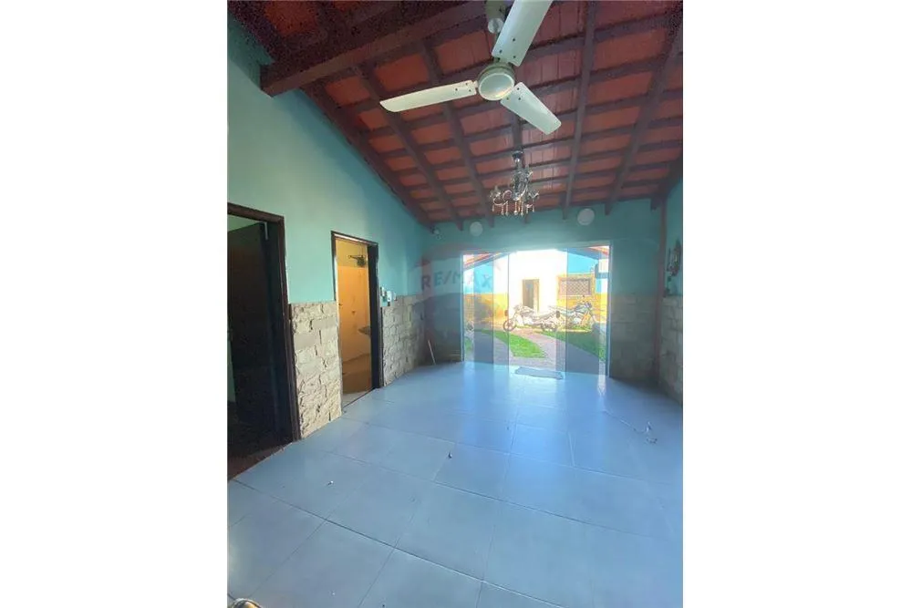 CASA EN ESQUINA - FDO DE LA MORA ZONA SUR — foto 2