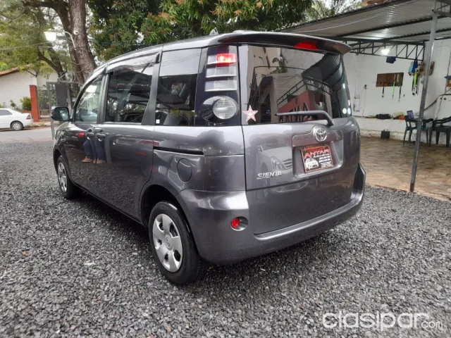 Toyota Sienta 2010 — foto 5